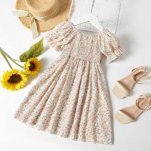 Floral Print Puff-Sleeve Dress